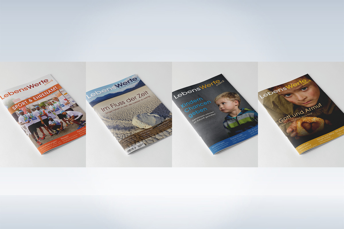 Vier Ausgaben des Magazins 
